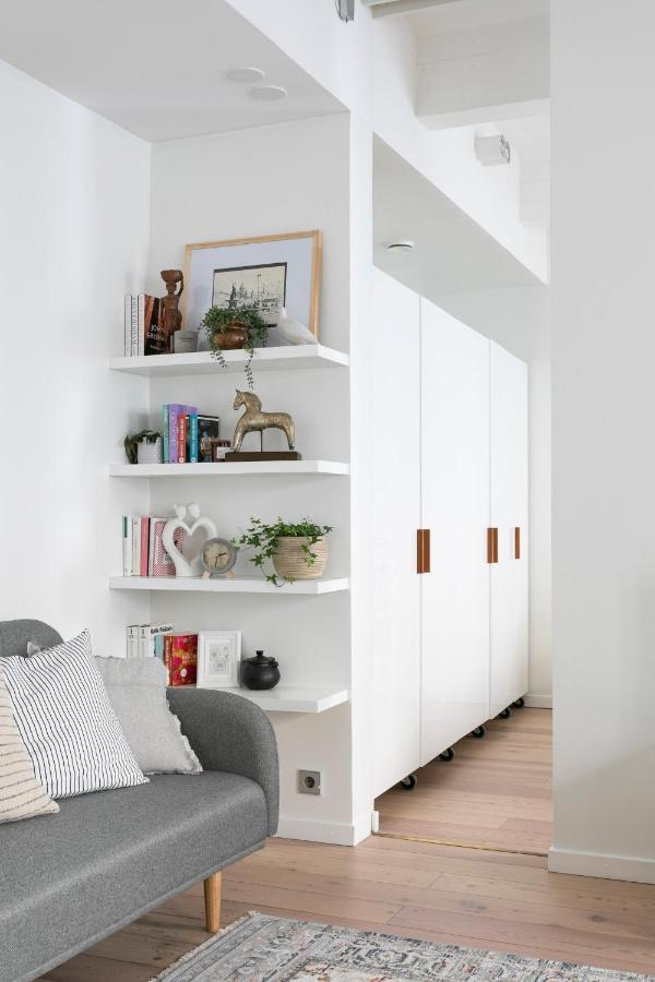 2Ndhomes Loft Apartment With Spa & Balcony By The White Church Helsínquia Exterior foto